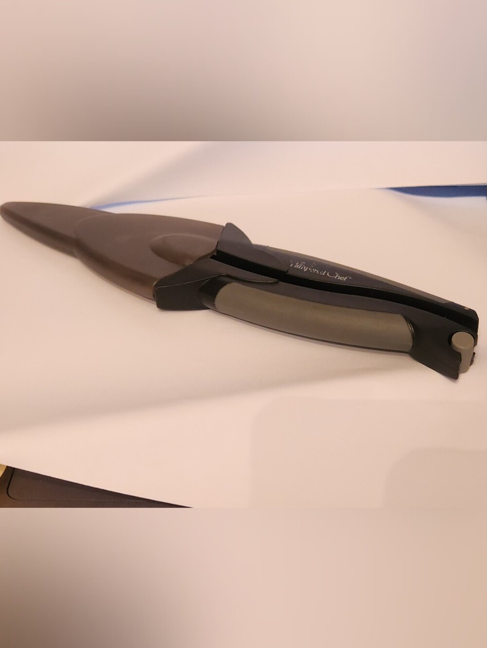 Pampered Chef Professional Kitchen Shears - Picture 2 of 4